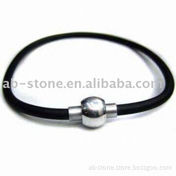 Rubber necklace w/steel clasp